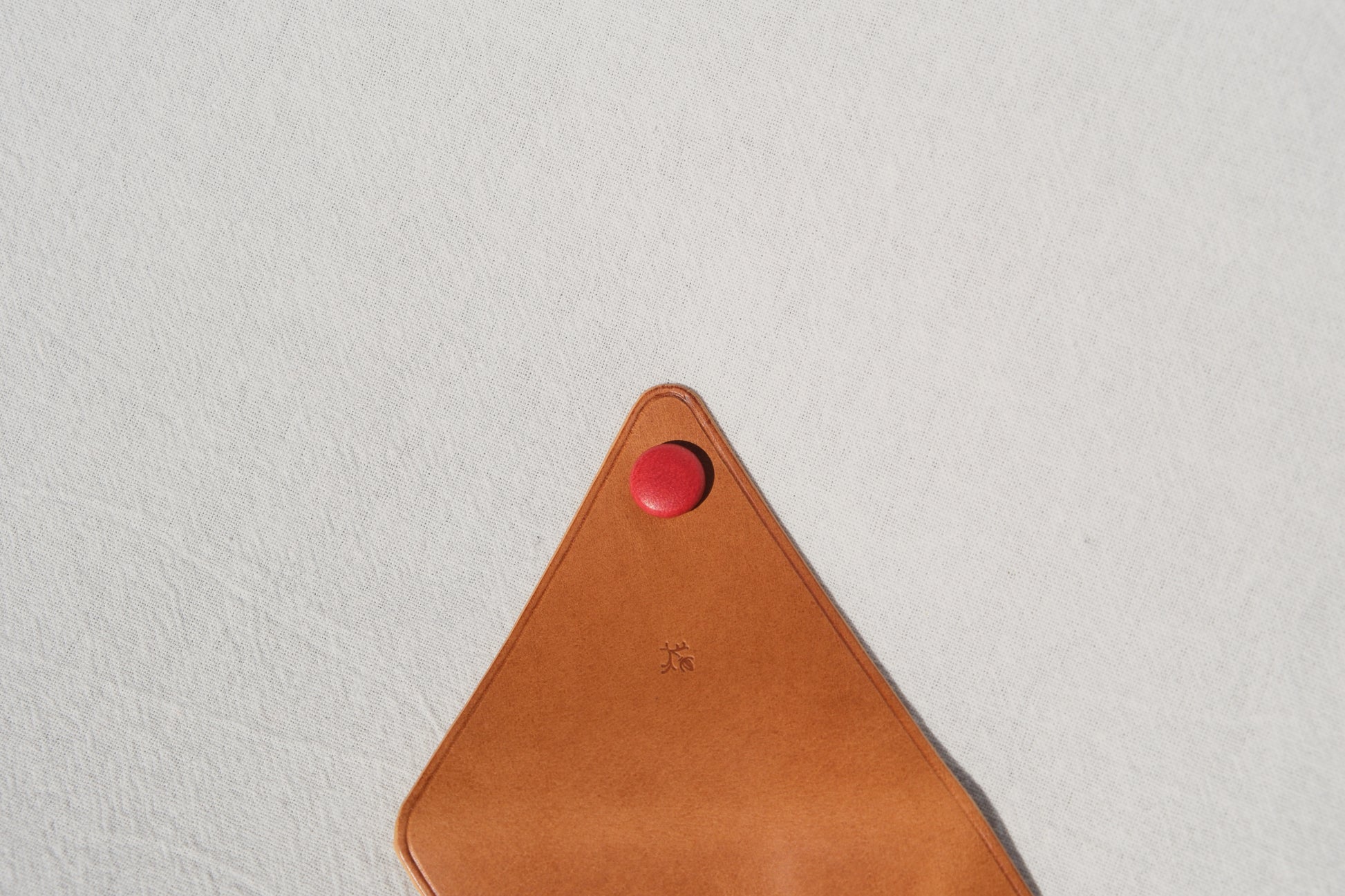 Triangle Coin Purse - Camel