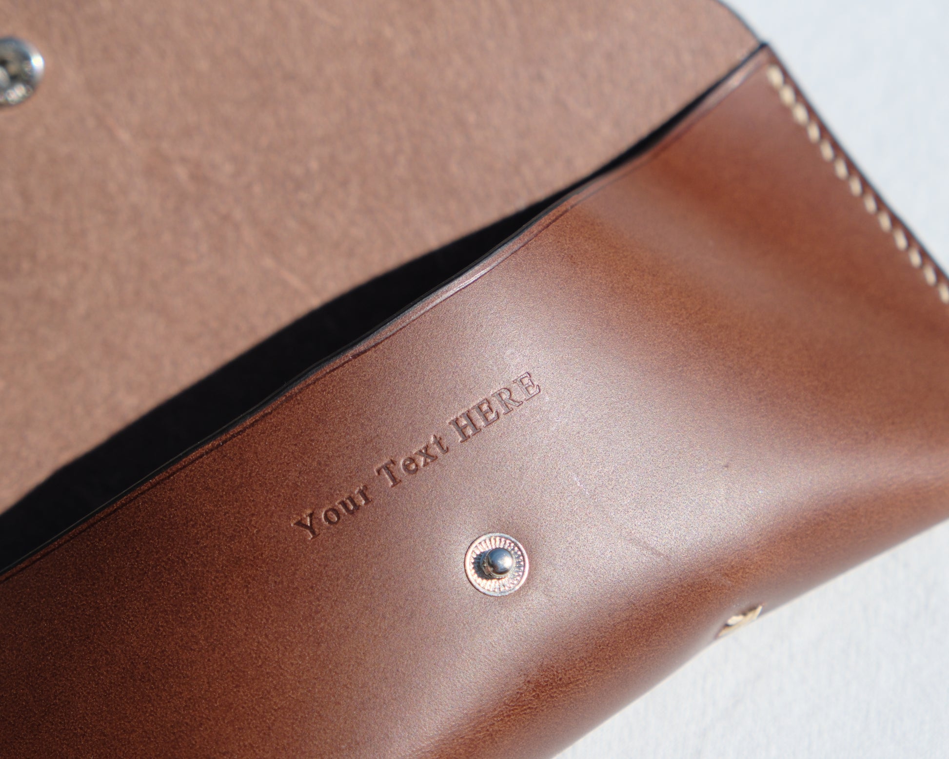 Snap Eyewear Case - Brown