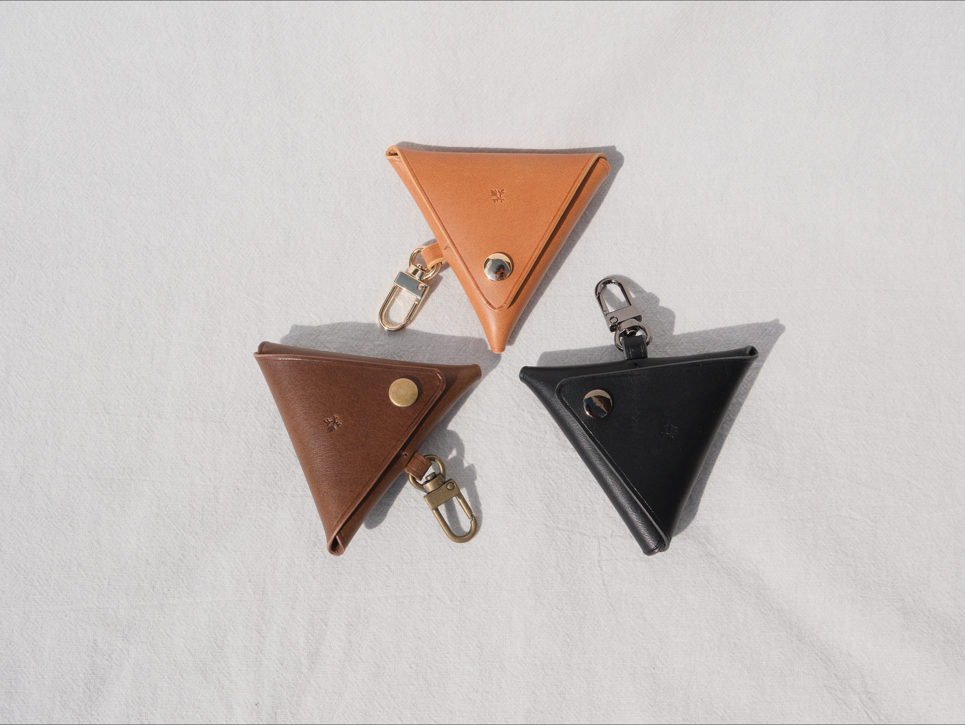 Triangle Coin Purse - Camel